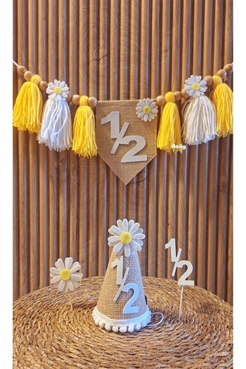 asöy 6 Months 6 Months Hat High Chair Wall Pennant Daisy 1/2 Half Age Party Set of 4 Pennant