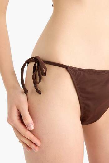 DeFacto Regular Fit Bikini Altı-Fall in Love T3670AZ25SM