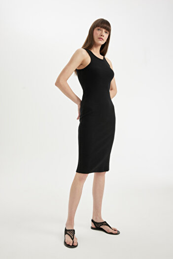 DeFacto Bodycon Basic Halter Yaka Pamuklu Midi Elbise U8106az22sm