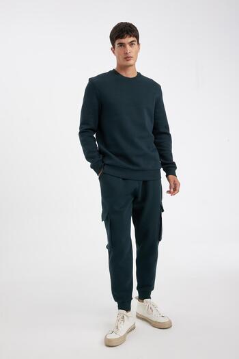 DeFacto Regular Fit Jogger Eşofman Altı Kargo Cepli Basic Düz Beli Bağcıklı Lastikli Paça Y5533az24au