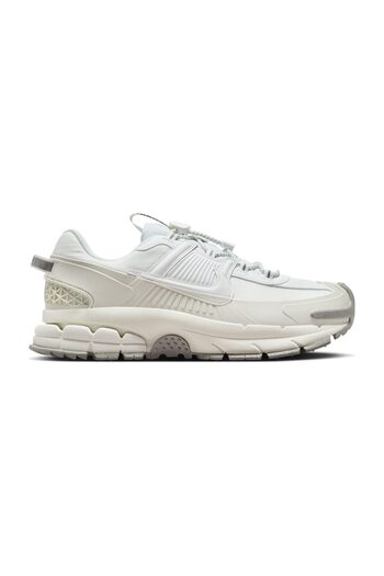 Nike ZOOM VOMERO ROAM (DAR FIT 1 doporučujeme koupit větší velikost)