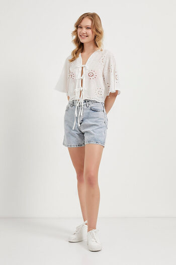 Arma Life Armalıfe 4733 Front Lace-Up Short Wide Sleeve Brode Women's Blouse