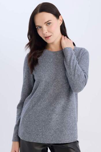 DeFacto Regular Fit Crew Neck Casual Basic Plain Long Sleeve T-Shirt D7482Ax24Au