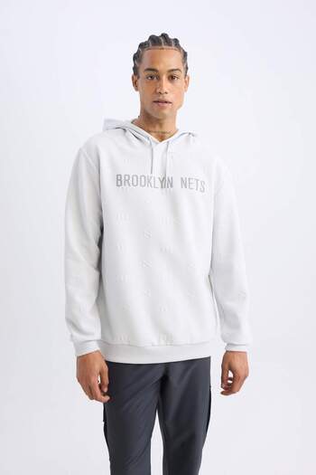 DeFacto Defactofit Nba Brooklyn Nets Standard Fit Hooded Printed Jacquard Sweatshirt C8916Ax24Au