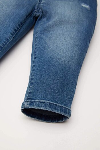 DeFacto Kız Bebek Paperbag Duble Paça Beli Lastikli Cepli Jean Pantolon D1532A524AU