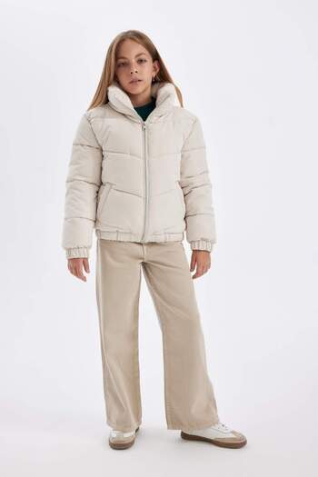 DeFacto Girl's Stand Collar Plush Lined Zippered Puffer Coat 3137911