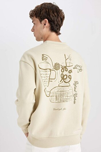 DeFacto Boxy Fit Crew Neck Back Printed Sweatshirt C7051Ax24Au