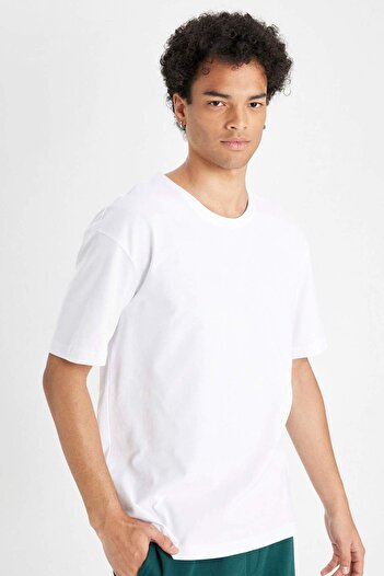 DeFacto Boxy Fit Crew Neck Basic Plain Short Sleeve Black T-Shirt D7415Ax24Hs