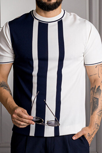 Sarar Interview 0 Collar Rayon Thin Knitwear Navy Blue White T-Shirt