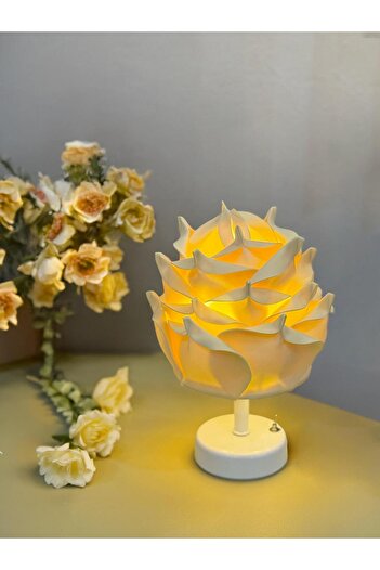 Maison Avf Butter Yellow - Sarı Eva Gül Tasarım Kablosuz Pilli Masa Lambası - Alt Beyaz (Tüm Boy 30 cm)