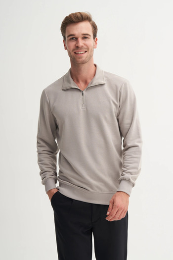 Cazador Regular Fit Stand Collar Seasonal 3 Thread Sweatshirt-53470