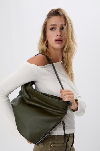 Stradivarius Shoulder bag with zip