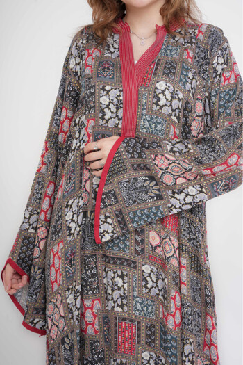 IKKXA Printed Bloom Luxe Jalabiya
