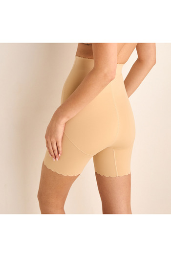 FAV Shapewear Briefs