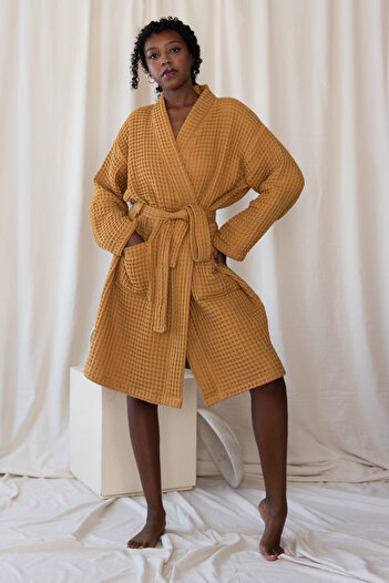 vivamaison 100% Cotton Unisex Kimono Bathrobe with Pockets Waffle Weaving Quick Dry and Color Options