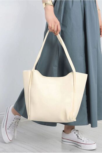FLARF Leather Handle Bag Cream