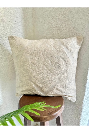 Decamor home 1. Quality Woven Fabric Ecru Throw Pillow Case Pattern1