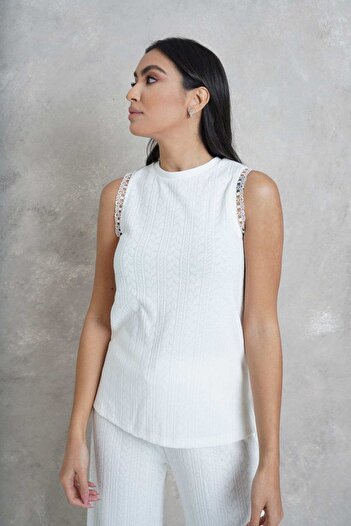 Nichii Women's Long Cotton Blouse with Lace Sleeves