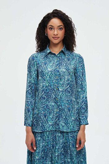 Nichii Women's Long Sleeve Printed Blouse with Front Buttons