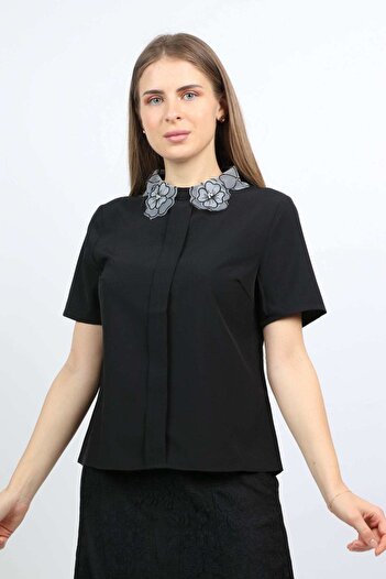 Nichii Women's Short Sleeve Blouse with Decorative Collar