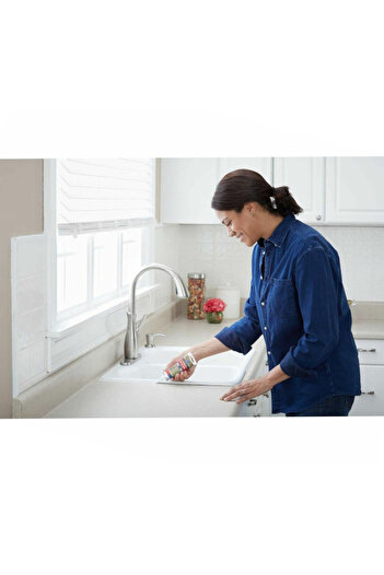 GE Silicone II Premium Waterproof Kitchen and Bath Sealant Caulk 2.8fl.oz