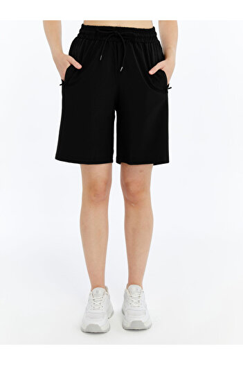OXVİN Women's Parachute Thin Fabric Comfortable Fit Hidden Zipper 3 Pocket Shorts