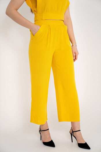mica Women's Wide-Leg Solid Pants with Side Pockets