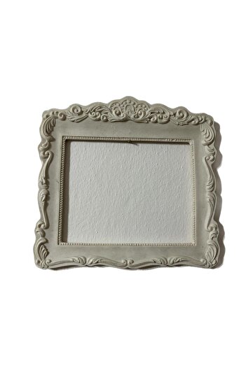 Atölyeizgi Klasik Desenli Polyester Fotoğraf Çerçevesi – Antik Görünümlü