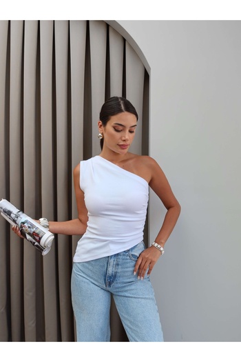 ESRAHELVACI One Shoulder Asymmetrical Blouse