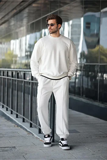 Madmext Ανδρική φόρμα Ecru Crew Neck Basic E7323