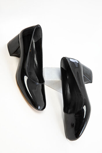 SOHO Black Patent Leather Women's Classic Heeled Shoes 20808