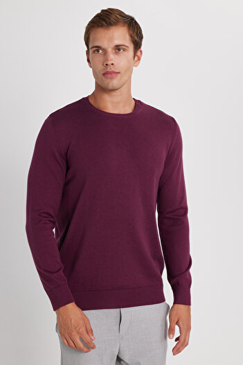 Tudors Men's Standard Fit Regular Cut Crew Neck Claret Red Knitwear Sweater