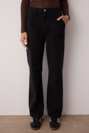 Trendyol Collection Schwarze Jeans mit hoher Taille und weitem Bein und Taschendetail TWOAW22JE0595