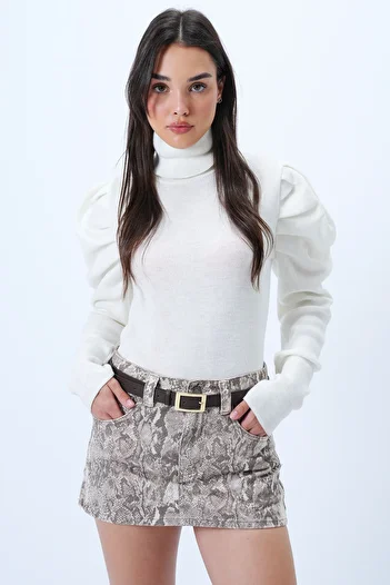 Trend Alaçatı Stili Women's Ecru Turtleneck Princess Sleeve Knitwear Sweater Alc-X14291