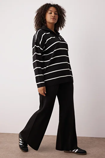 Trendyol Curve Black Striped Zippered Oversize/Wide Fit Knitwear Bottom-Top Set Tbbaw26Cp00003