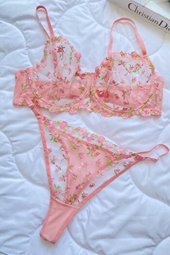 Moldina Plus Size Pink Brode Bra Set New Year Valentine's Day