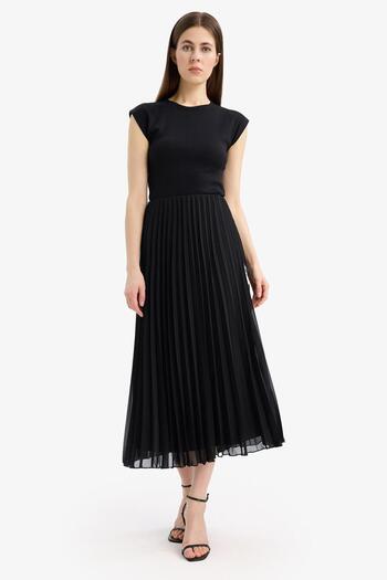 DeFacto A-Line Pleated Short Sleeve Chiffon Midi Skirt F1524Ax25Sp