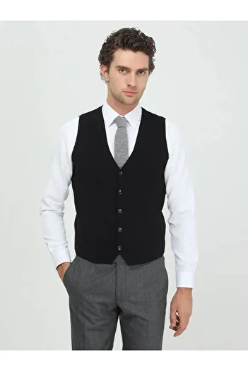 Kip Чорний Regular Fit Casual трикотажний жилет