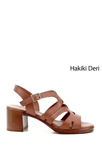 GÖNDERİ(R) Women / Girls Tan Antique Thick Heeled Genuine Leather Sandals