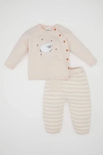 DeFacto Baby Girl 2-Piece Set Lamb Embroidery Button Long Sleeve Sweater Elastic Waist Striped Knitwear Bottom C9759A524W
