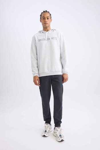 DeFacto Defactofit Nba Brooklyn Nets Standard Fit Hooded Printed Jacquard Sweatshirt C8916Ax24Au