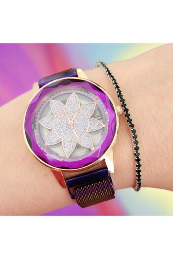 OEM Set casual women's watch with included bracelet, analog display, quartz mechanism