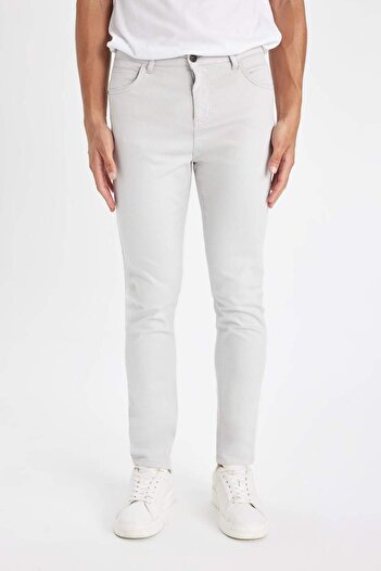 DeFacto Slim-Fit-Hose, schmale Passform, schmales Bein mit Taschen C9436ax24au