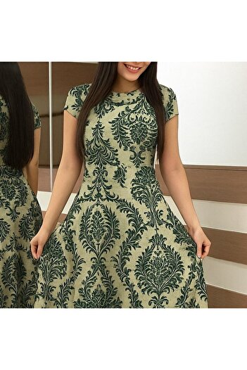 buğrahayalin Women's Short Sleeve Crew Neck Polka Dot Maxi Knitted Crepe Dress