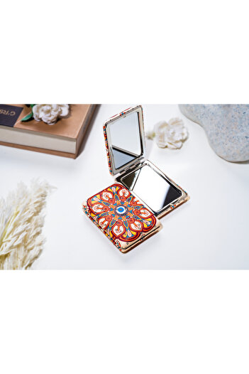 Generic elegant makeup mirror