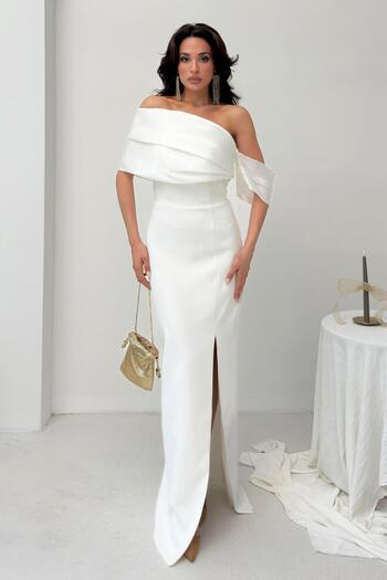 Serica Moda Βραδινό φόρεμα με λευκό γιακά με λεπτομέρεια με σχισμή