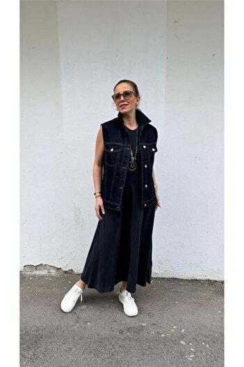 LEVURE Button Detailed Denim Vest