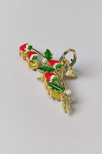 New Obsessions Strawberry Metal Latch Buckle