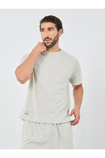 Styli Grey Woven Badge Detail T-Shirt and Shorts Set