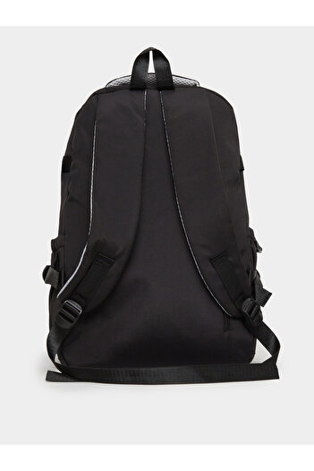 Styli Plain Backpack with Zip Closure